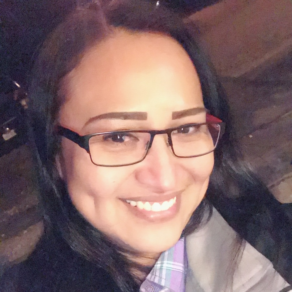 Meet your Posher, Ana